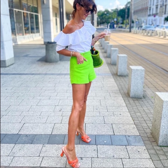 Zara Lime Sailor Shorts - Picture 10 of 11